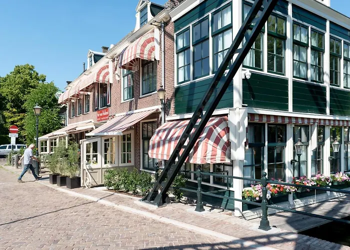 Hof Van Holland Hotel
