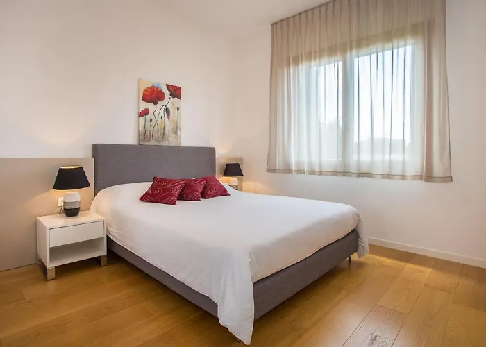 Maj - Ana - Luxury Family Apartments With Pool