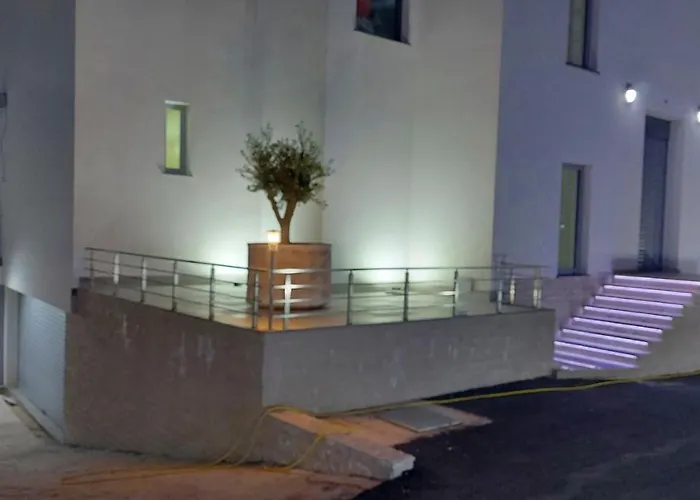 Hotel Kaligrosh