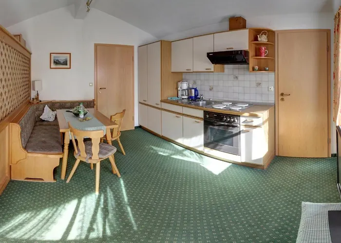 Gasthof-Metzgerei Hirschbichler - Chiemgau Karte