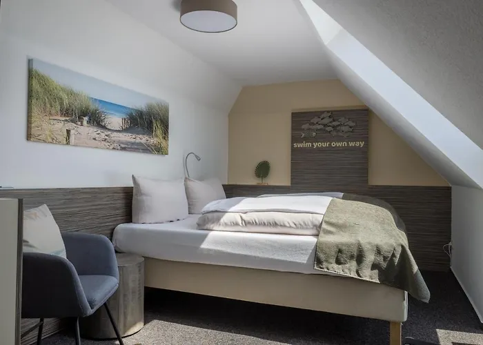 AKZENT Strandhotels Seestern, Delphin&Lachs