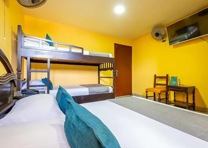 Hotel Almirante
