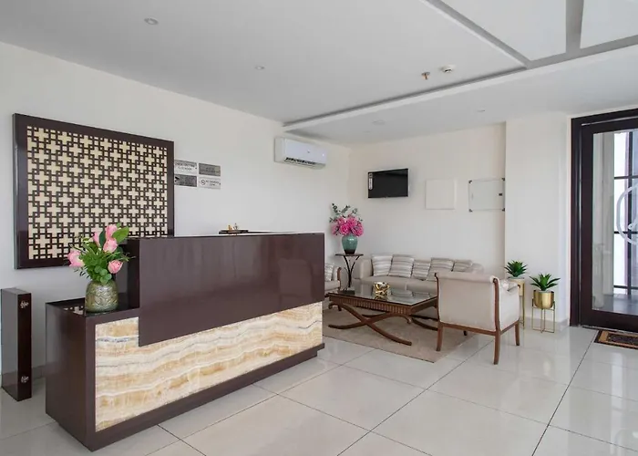Hotel Alaya