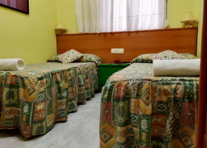 Hostal Alvarez León