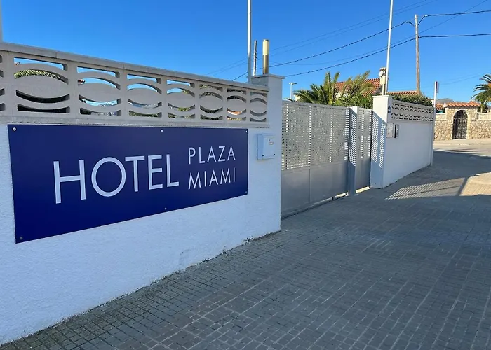 Hotel Plaza Miami - Solo Adultos