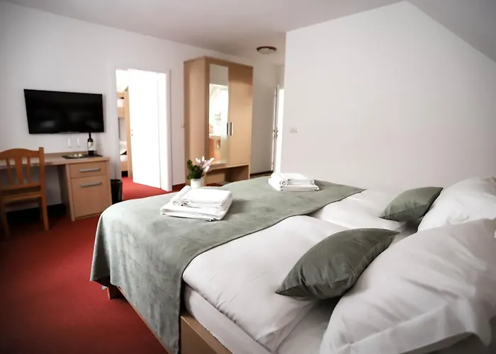 Hotel Pino Alpino
