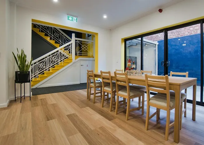 Dreamy Stays Accommodation - Private Rooms With Shared Bathrooms