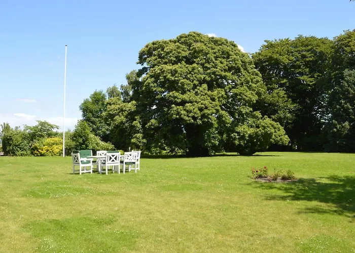 Skrobelev Gods Manor House