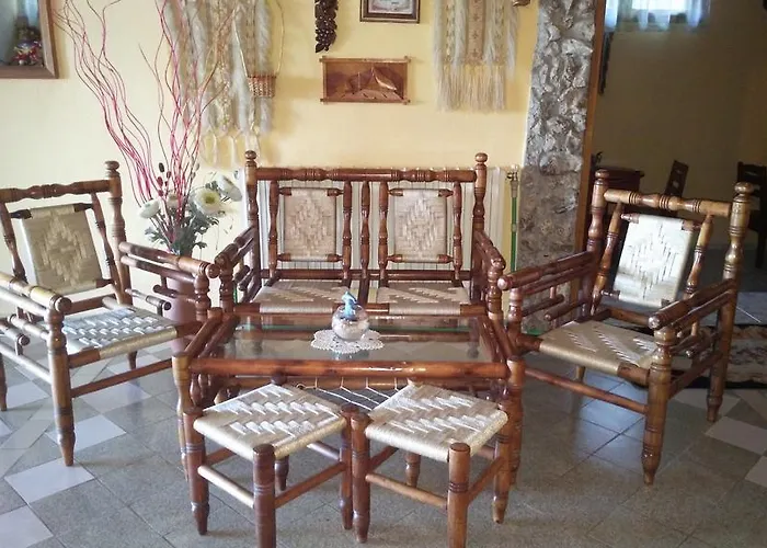 Stefan Family Hotel