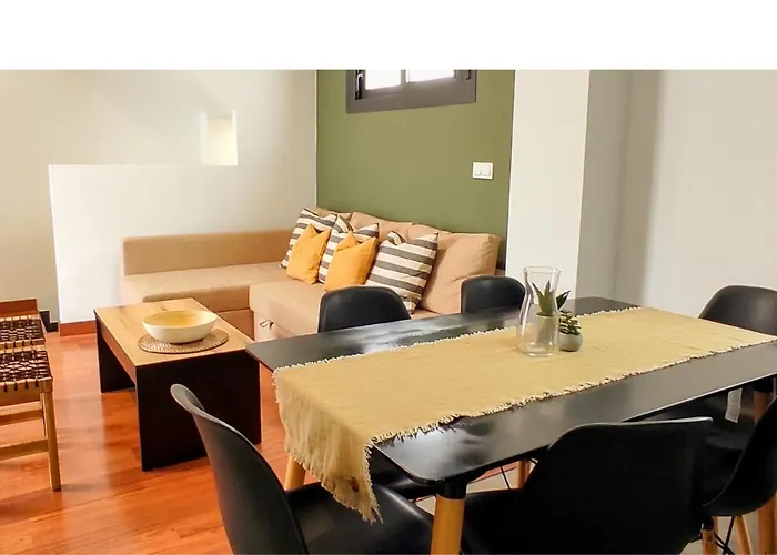 Apartamentos LOS GATA GATA