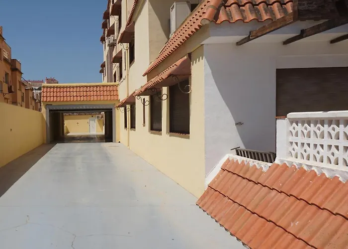 NIDO DEL AMOR deluxe 1a linéa Terraza Indoorpool Wifi Aire Netflix 10 metros a Cala del Pino