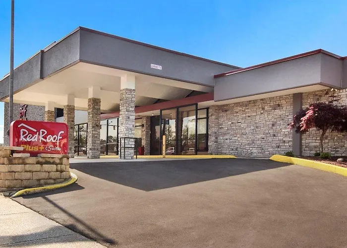 Red Roof Plus+ & Suites Erie