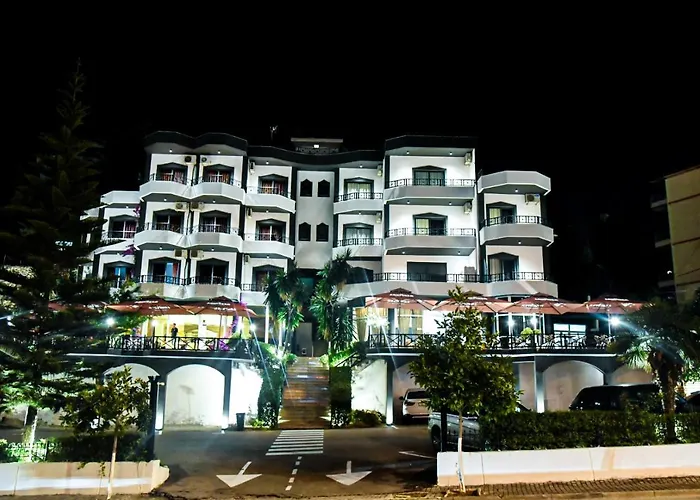 Privé City Hotel Sarandë