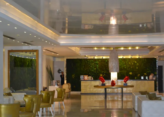Diamond Deluxe Hotel - Adults Only & Spa