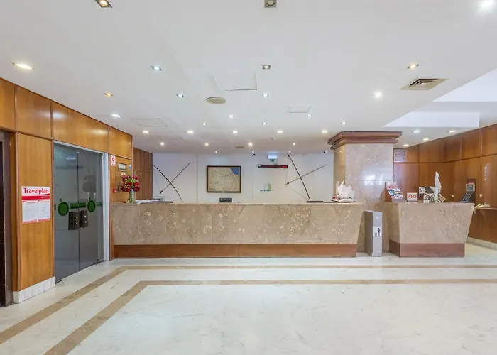 Holiday Inn Express&Suites Lisbon - Príncipe Real by IHG