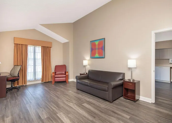 Budget Inn&Suite Atlanta Marietta Stadium