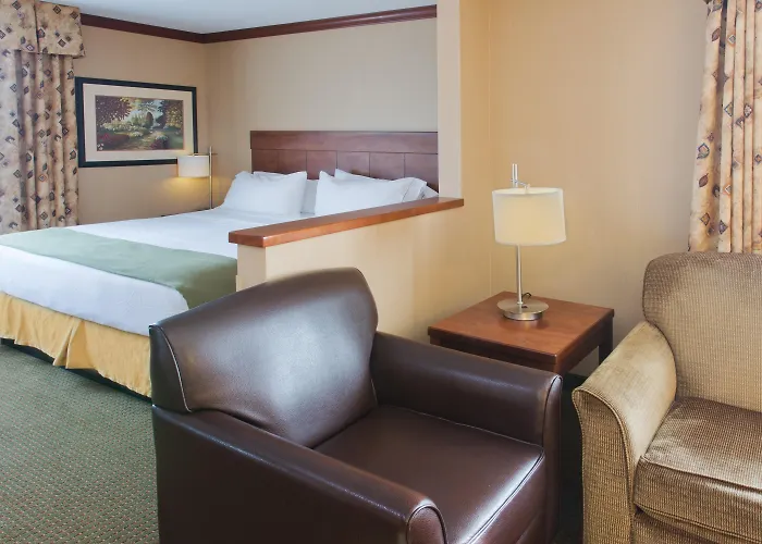 Holiday Inn Express Hotel & Suites Portland-Northwest Downtown By Ihg