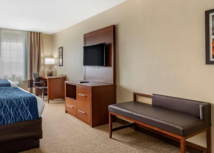 Comfort Inn & Suites Texas Hill Country