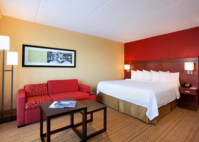 Courtyard By Marriott Miami Aventura Mall
