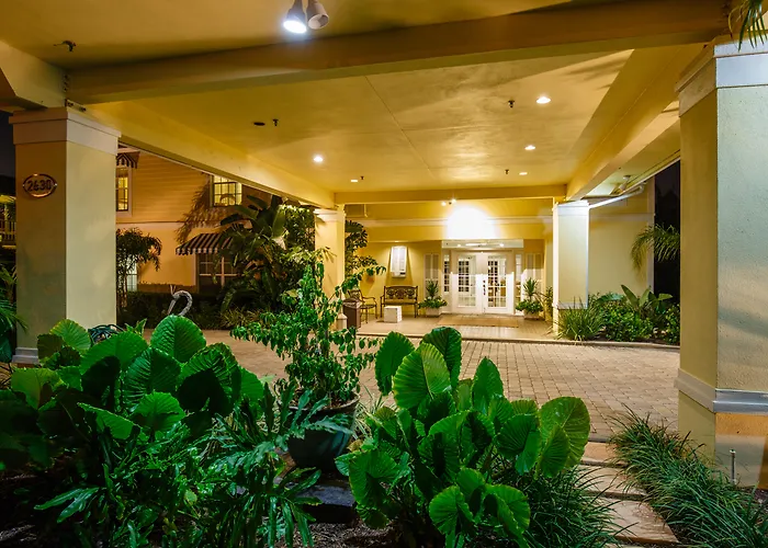 Naples Garden Inn