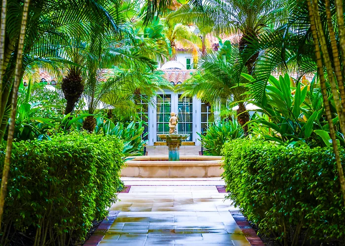 The Brazilian Court Hotel