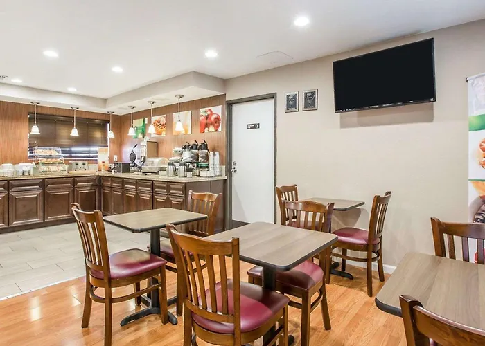 Quality Inn & Suites Woodland - Sacramento Airport