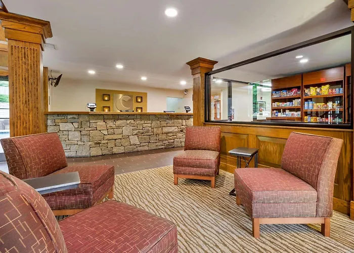 Comfort Suites Boone - University Area