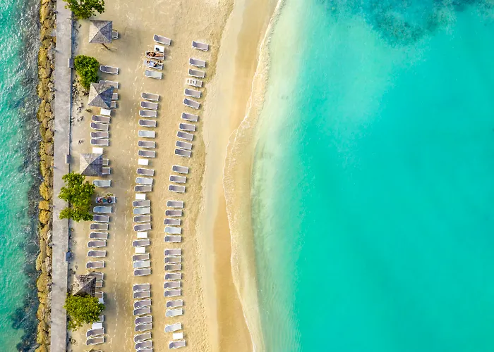 Mahogany Hotel Residence & Spa
