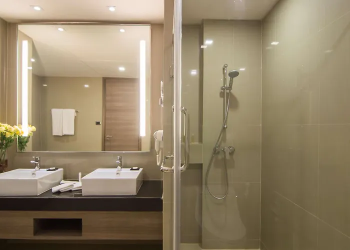 Best Western Plus Wanda Grand Hotel