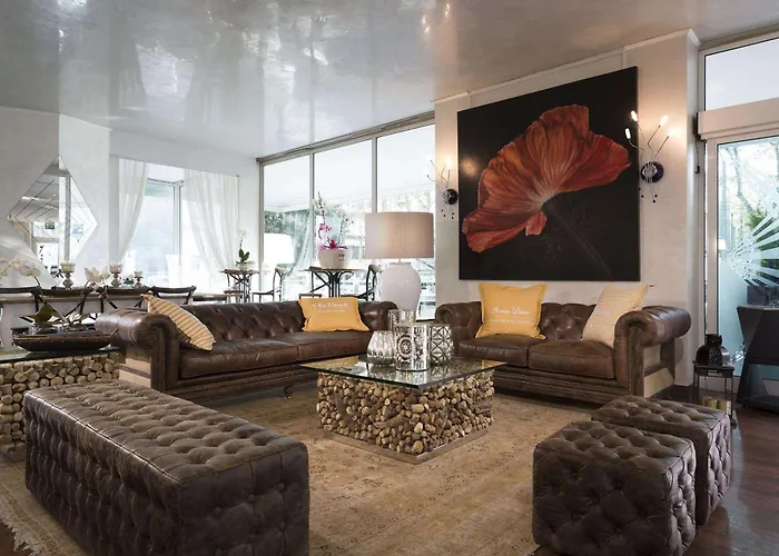 Best Western Maison B Hotel