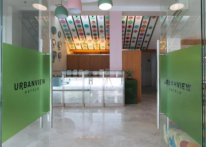 Urbanview At Lacson Street Bacolod City By Reddoorz