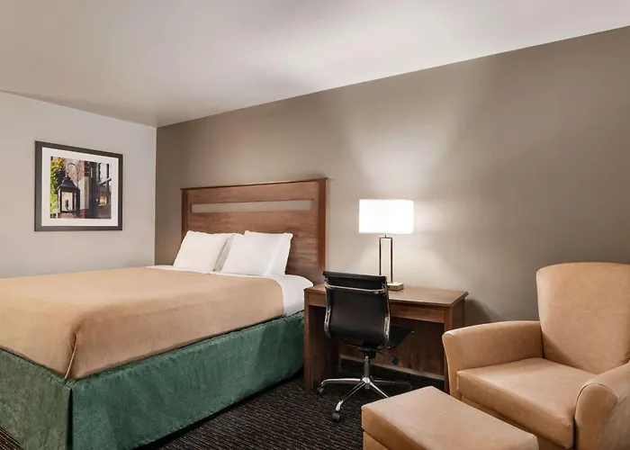 Baymont By Wyndham Buffalo