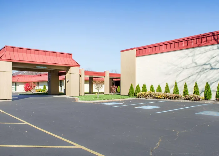 Quality Inn & Suites Burnham