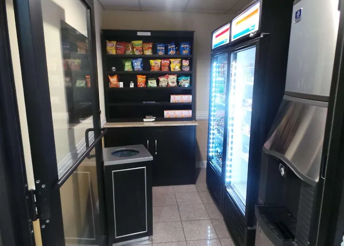 Surestay Plus Hotel By Best Western Alvin