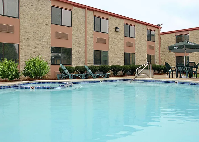 Days Inn By Wyndham Hillsborough