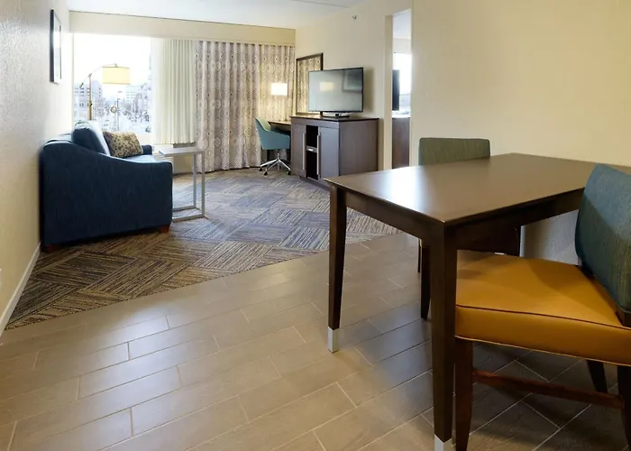 Hampton Inn Green Bay Downtown