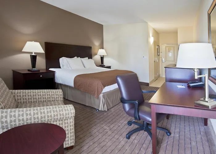 Holiday Inn Express- North Palm Beach&IHG Hotel