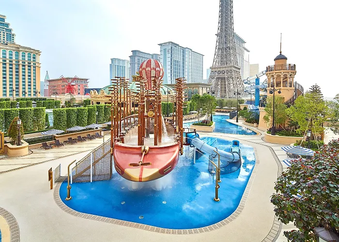 The Parisian Macao