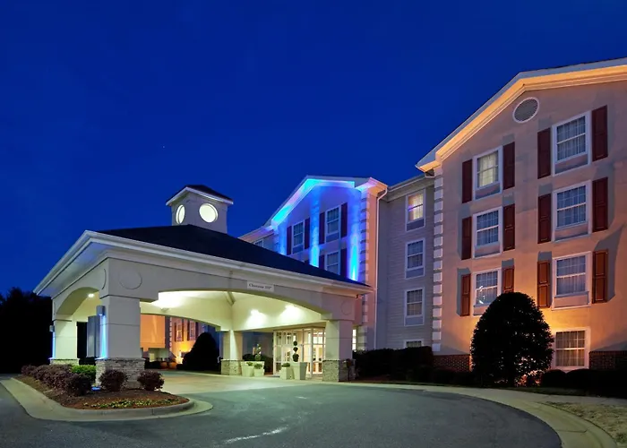Holiday Inn Express Hotel & Suites Conover - Hickory Area By Ihg