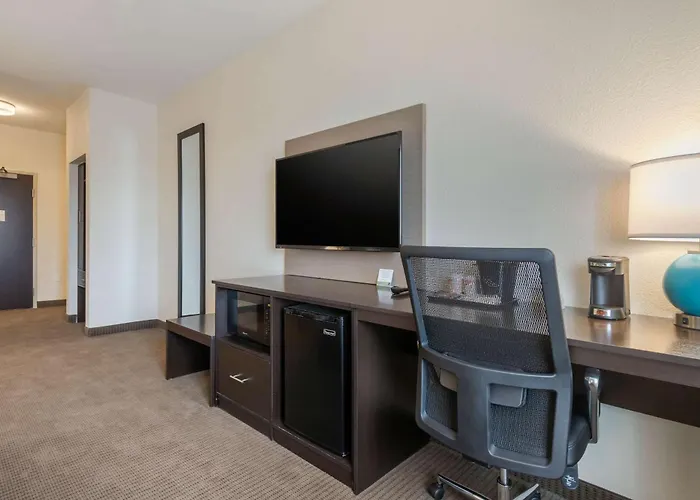 Sleep Inn & Suites Bricktown - Near Medical Center