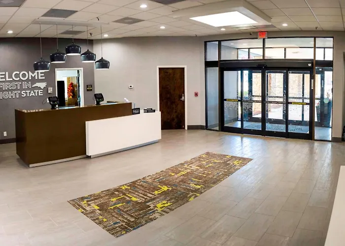 Hampton Inn Kinston