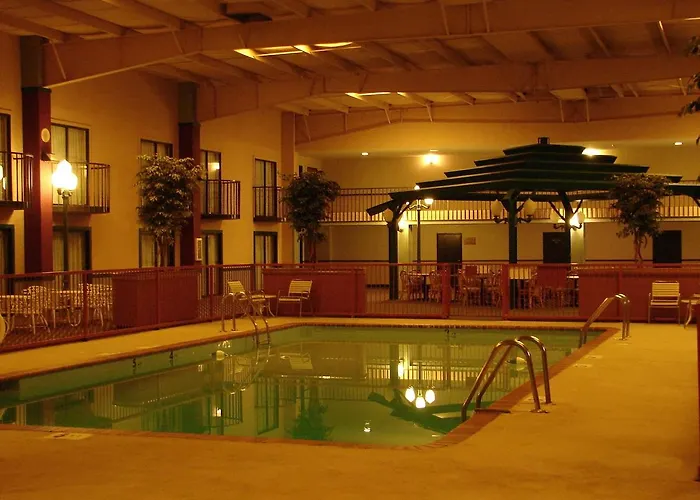 Regency Inn & Suites