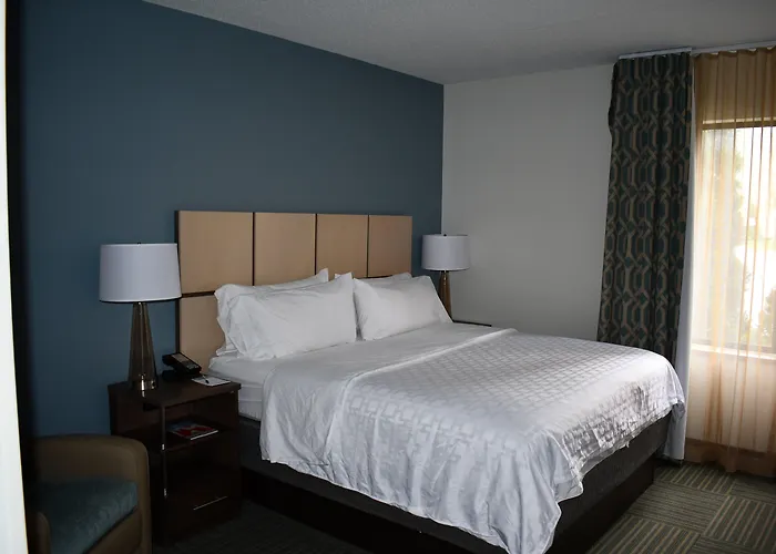 Candlewood Suites Grand Rapids Airport By Ihg