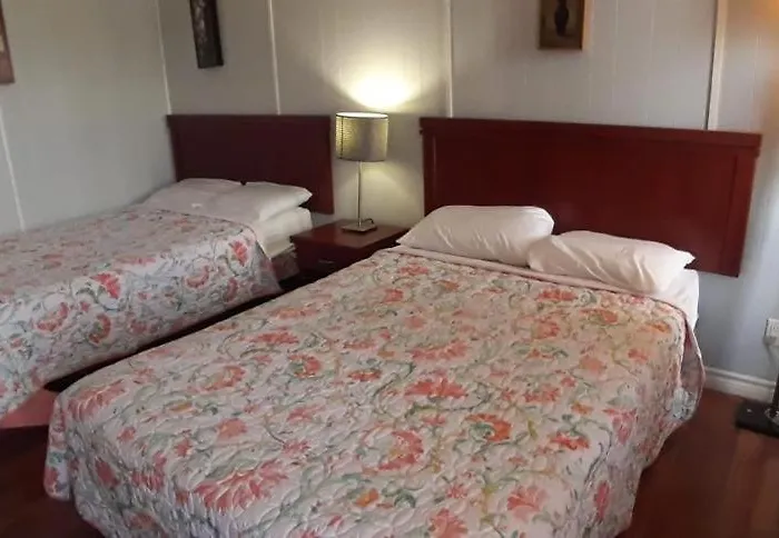Regal Motel