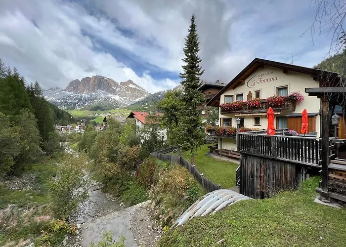 Hotel Ostaria La Fontana Kurfar