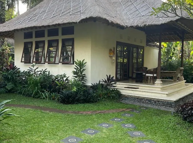 Rumah Kelapa Villa Alami