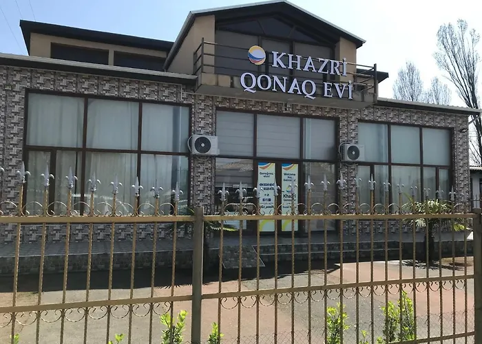 Khazri Qonaq Evi / Guest House