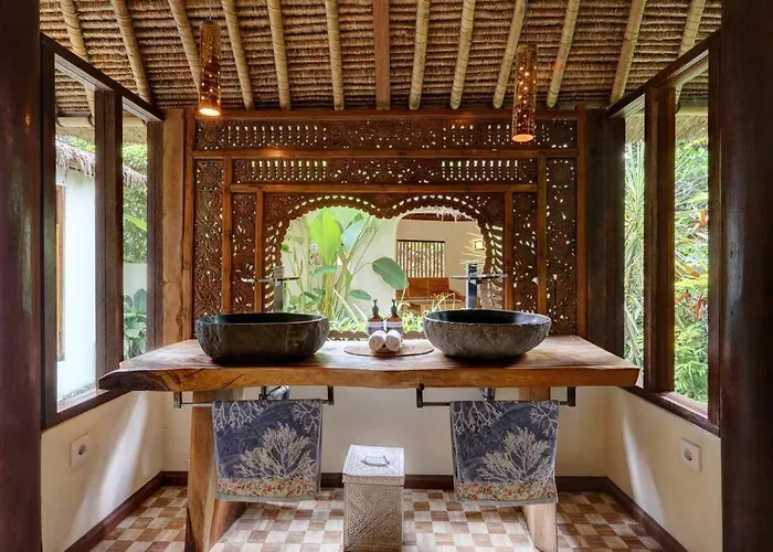 Rumah Kelapa Sepi
