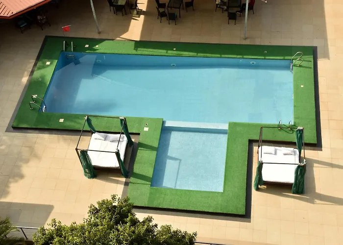 Best Western Plus Elomaz Hotel