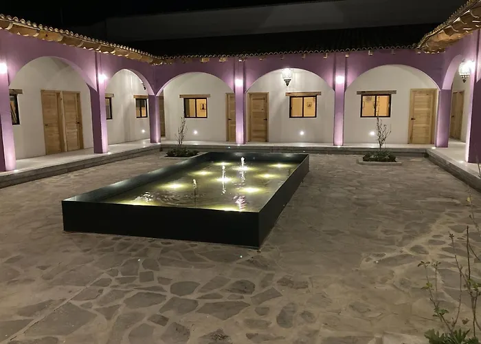 Hostal De La Montana